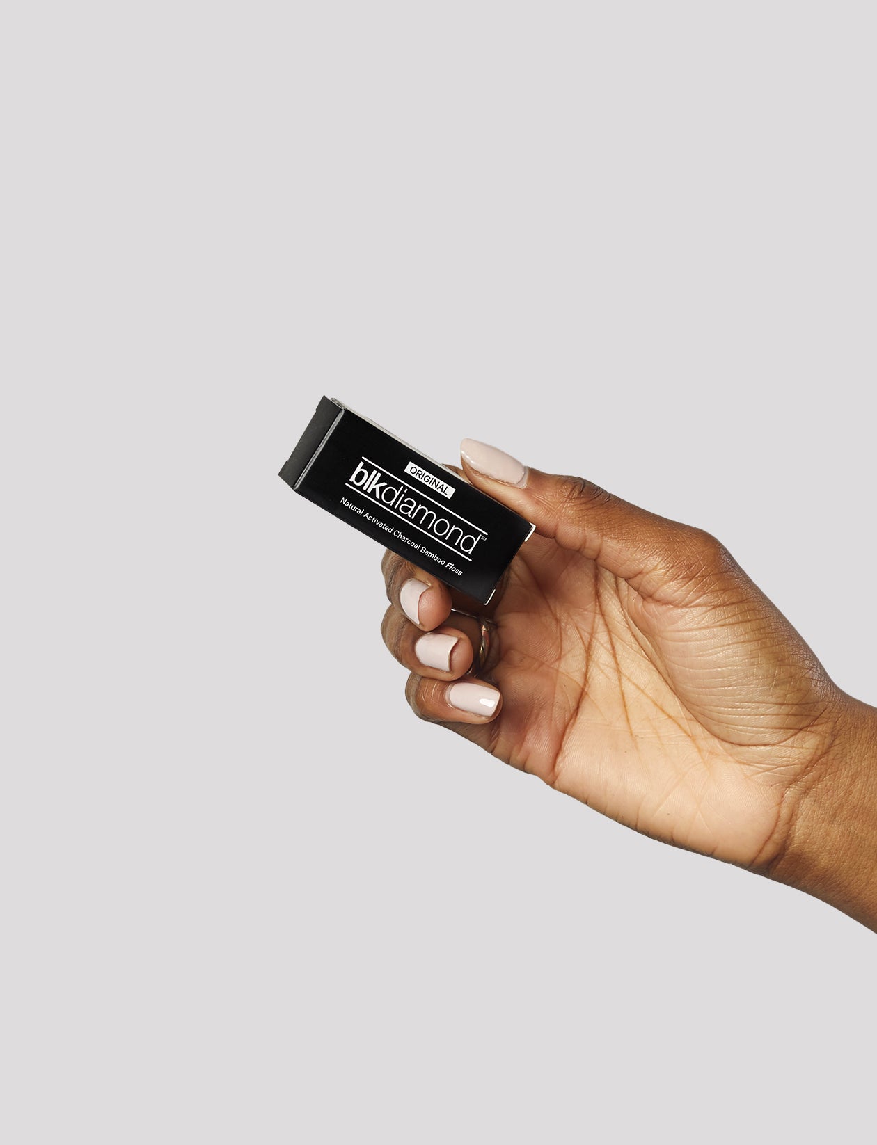 BAMBOO CHARCOAL FLOSS