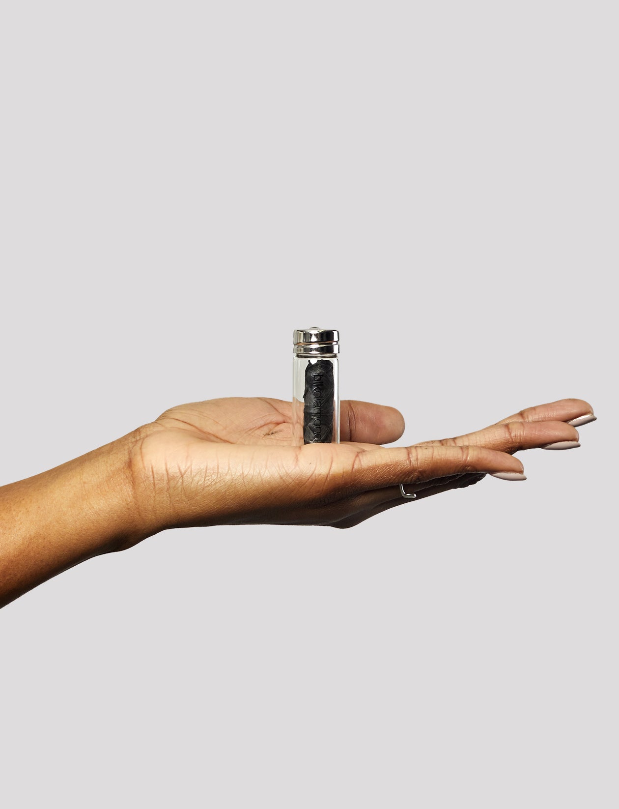 BAMBOO CHARCOAL FLOSS